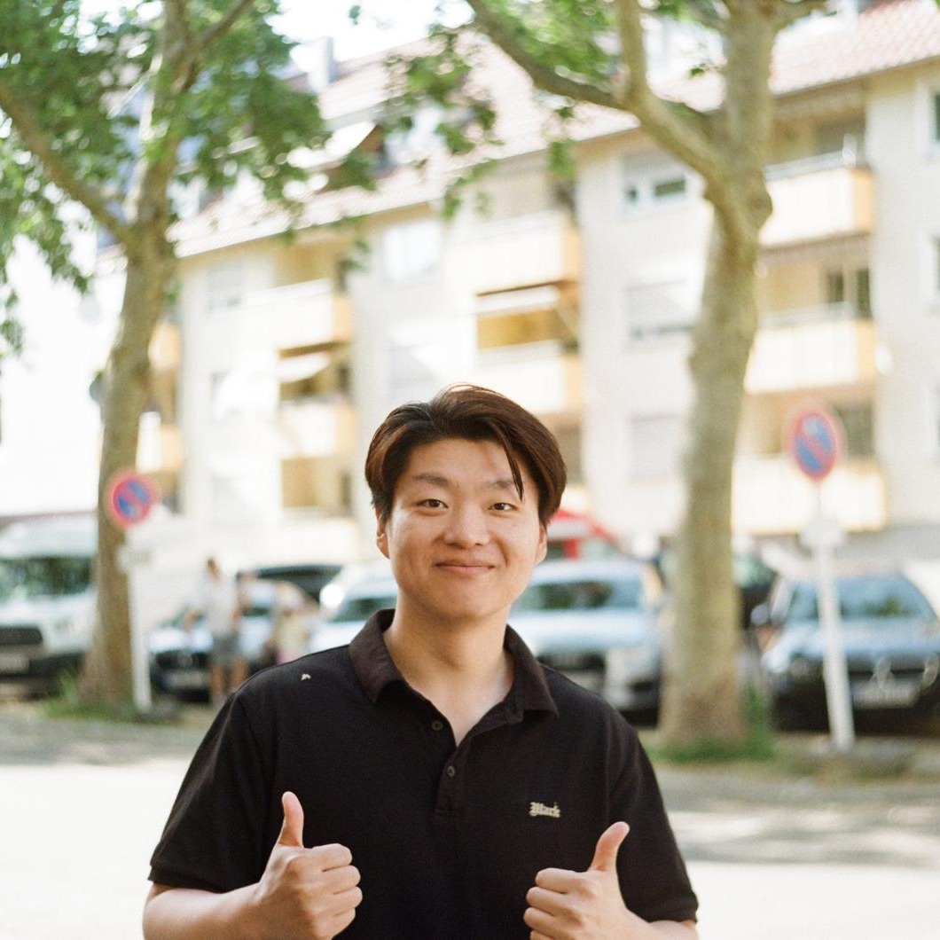Han HU (胡涵)